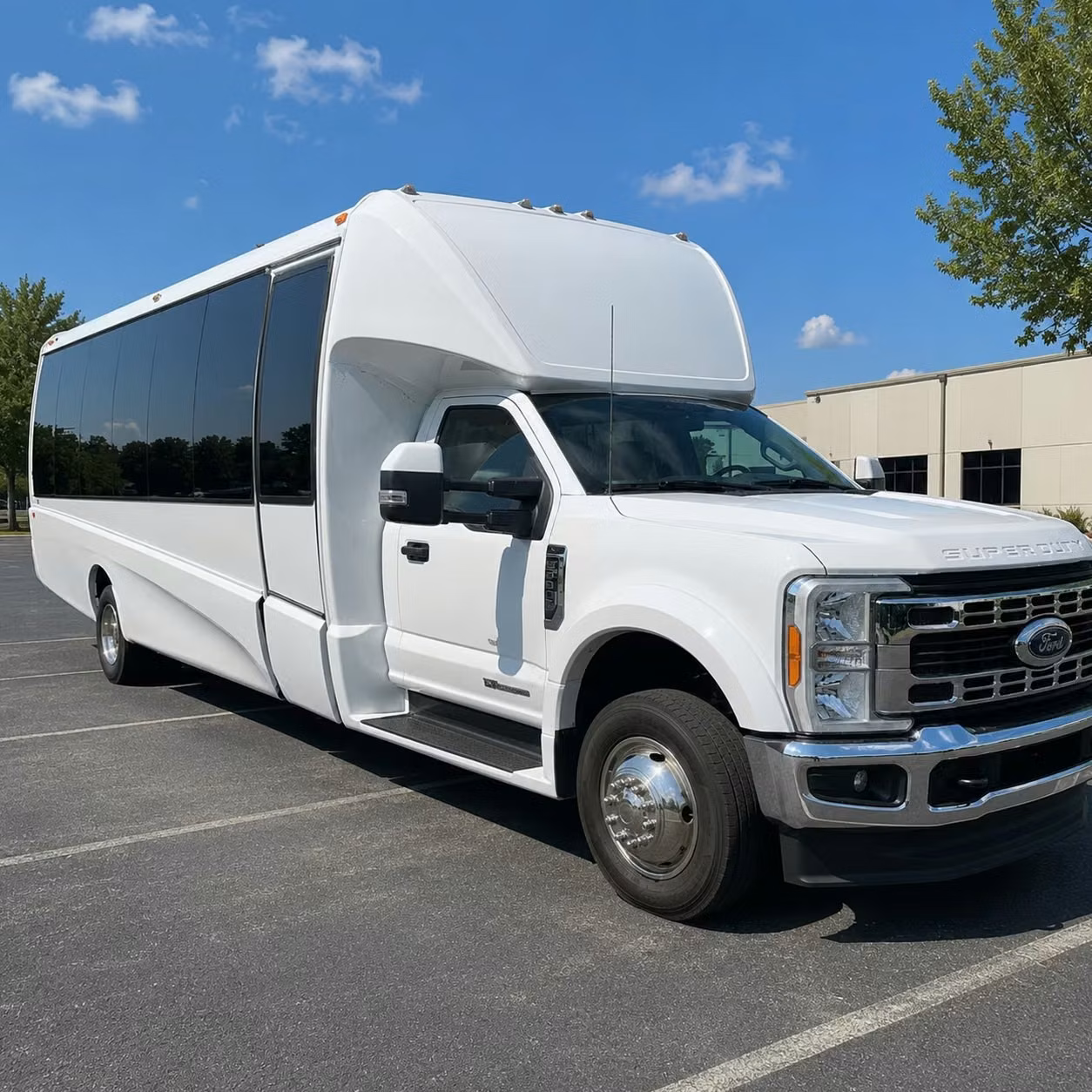 coachbusportstlucie com is the easiest way to compare prom limo buses and minibuses near port st lucie