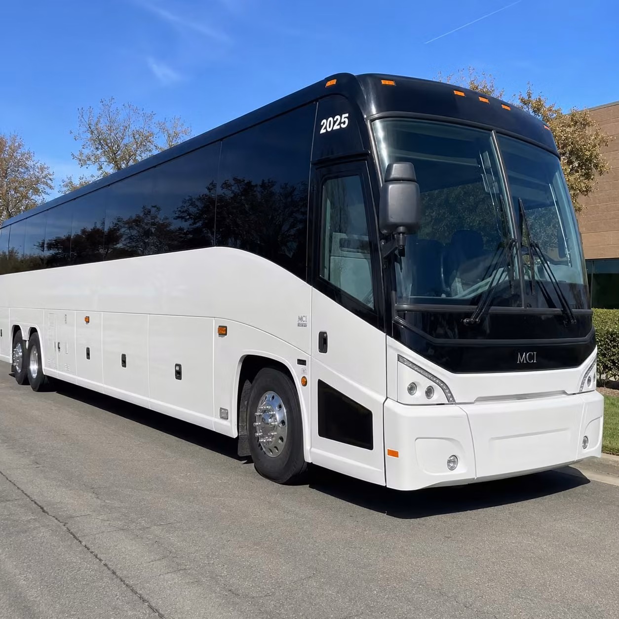 concert bus rentals to ithink financial amphitheatre and surrounding south florida venues