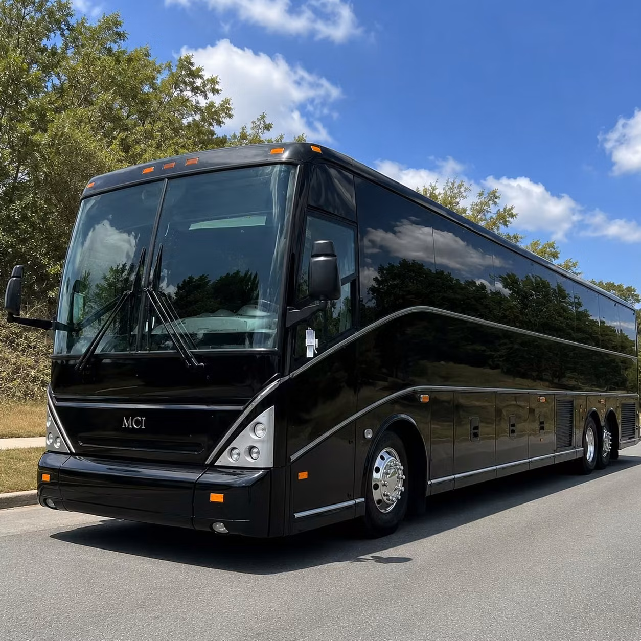 employee shuttle services for port st lucie businesses and corporate campuses